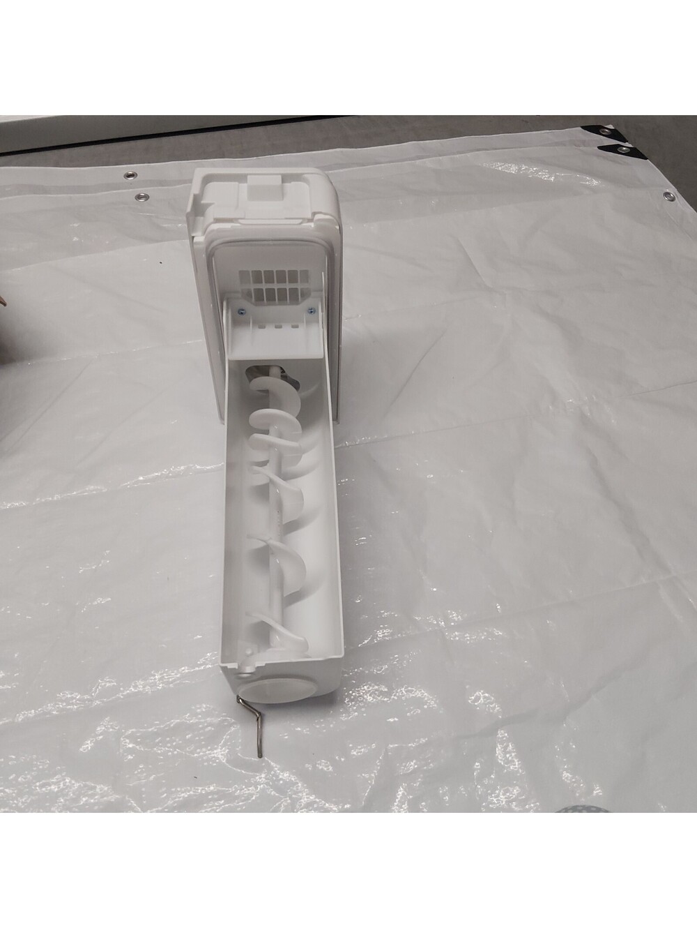 Defective. Upgraded DA97-14474A DA97-14474C Ice Maker Tray Bucket For Samsung